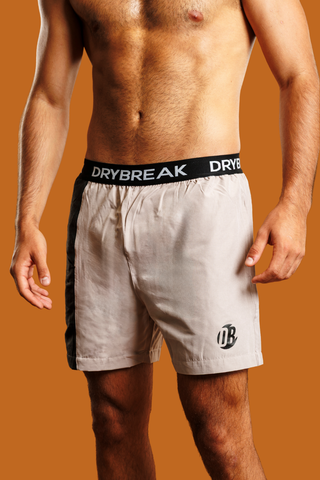 Grüne Quickdry-Shorts