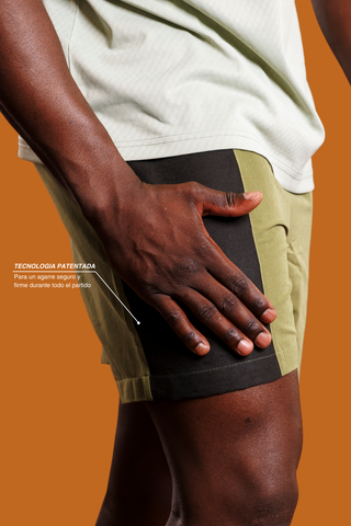 Grüne Quickdry-Shorts